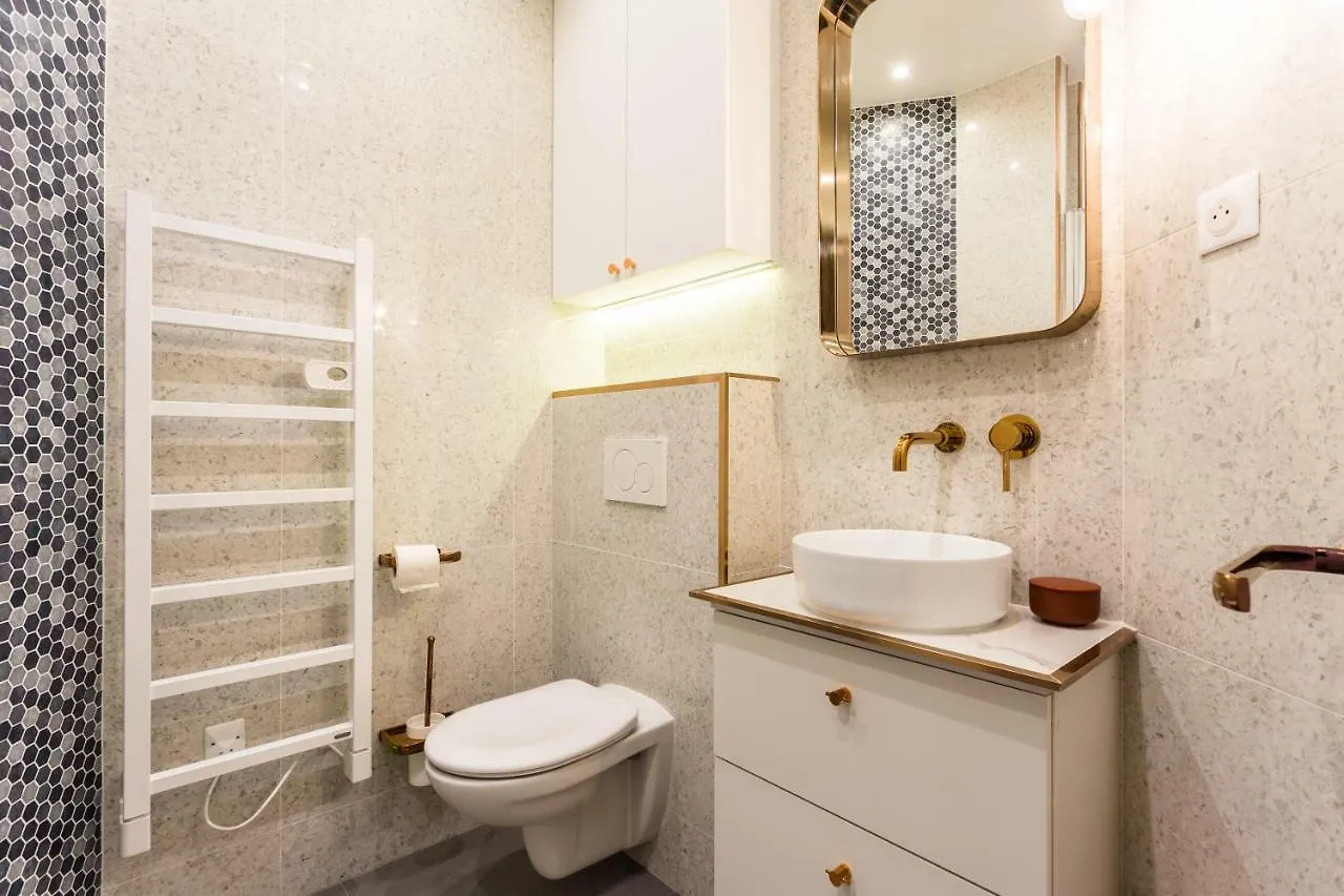 Cmg Charonne / Voltaire Iii Paris